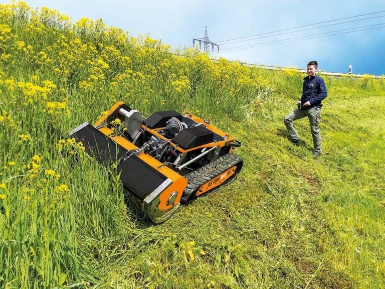 How to Maintain a Mower Used on Slopes