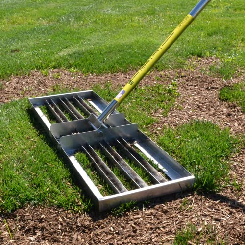 Best Lawn Leveling Tool for Bermuda Grass