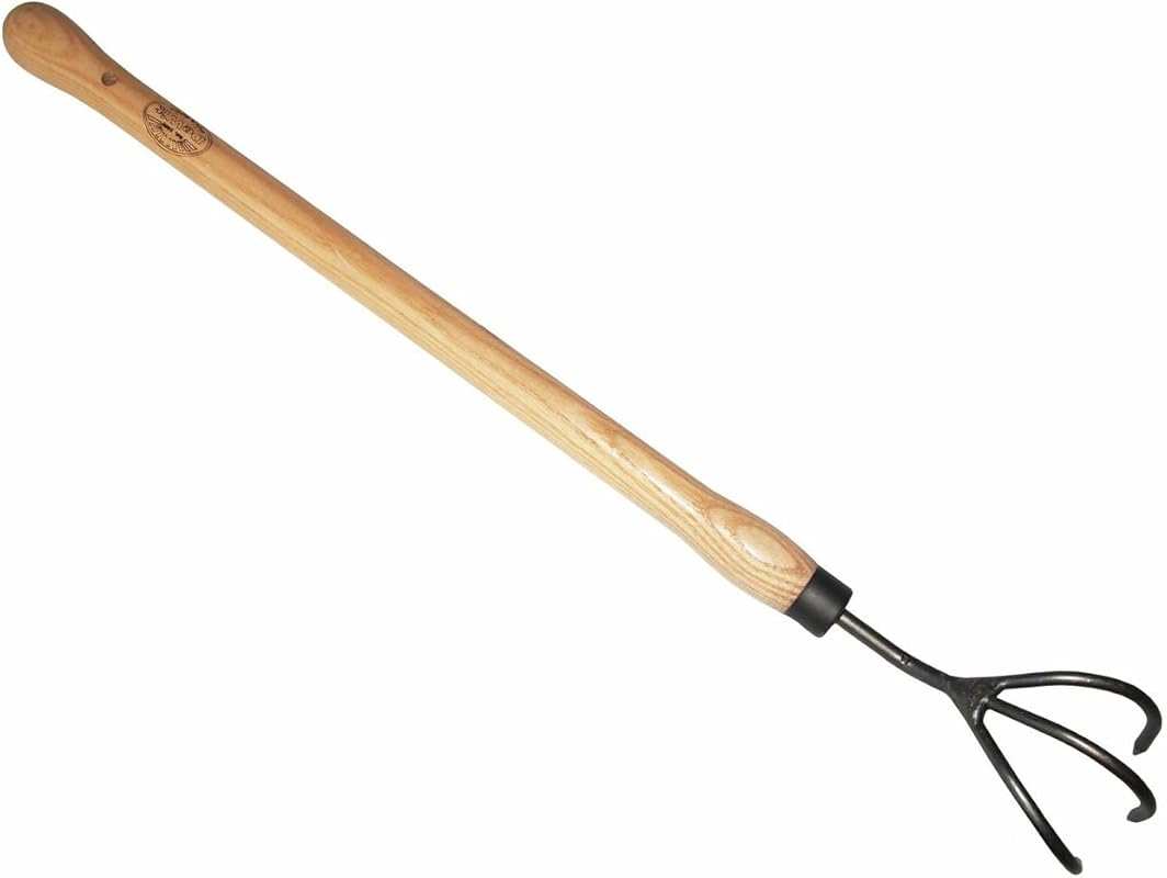 DeWit 3-Tine Cultivator with Drop Grip Handle – Works as Garden Hoe & 