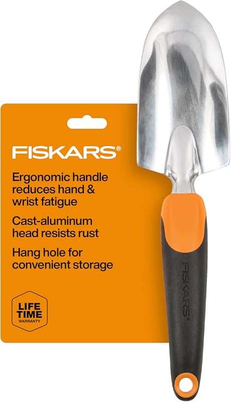 Fiskars Heavy Duty Trowel with Hang Hole, Rust-Resistant Cast Aluminum