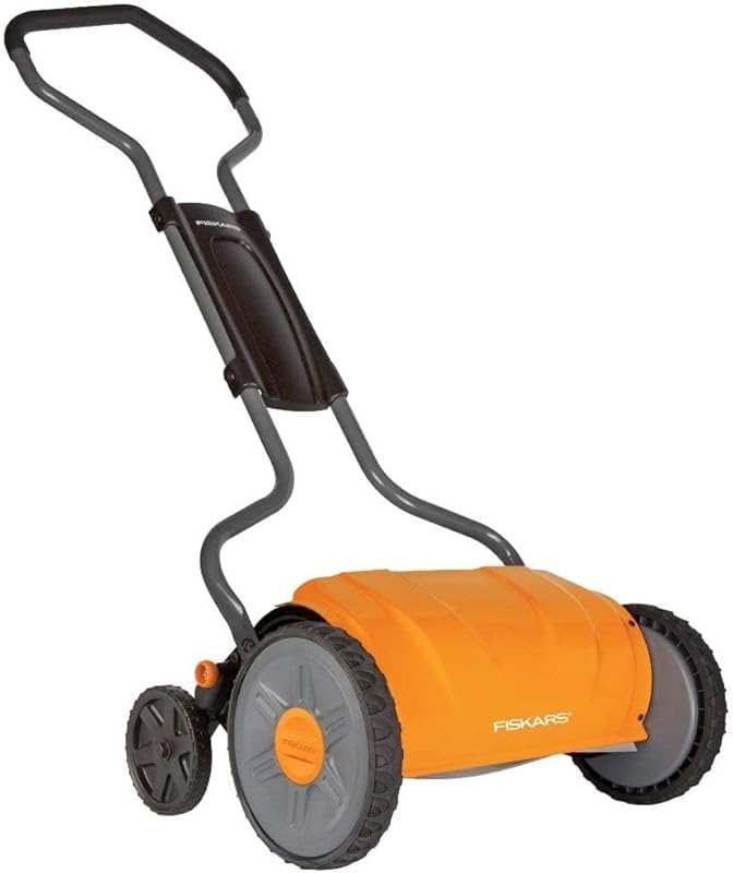 Fiskars 17-Inch Manual Reel Mower: Eco-Friendly, Cordless Grass Cutter