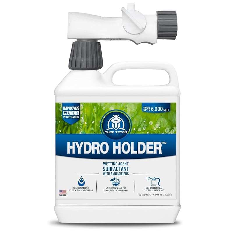 Turf Titan Hydro Holder 32 oz Soil Wetting Agent with Hose Sprayer for