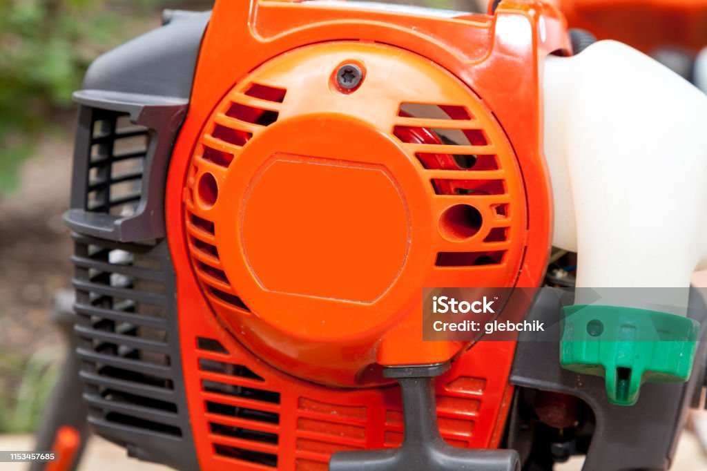 gas vs electric self-propelled mower