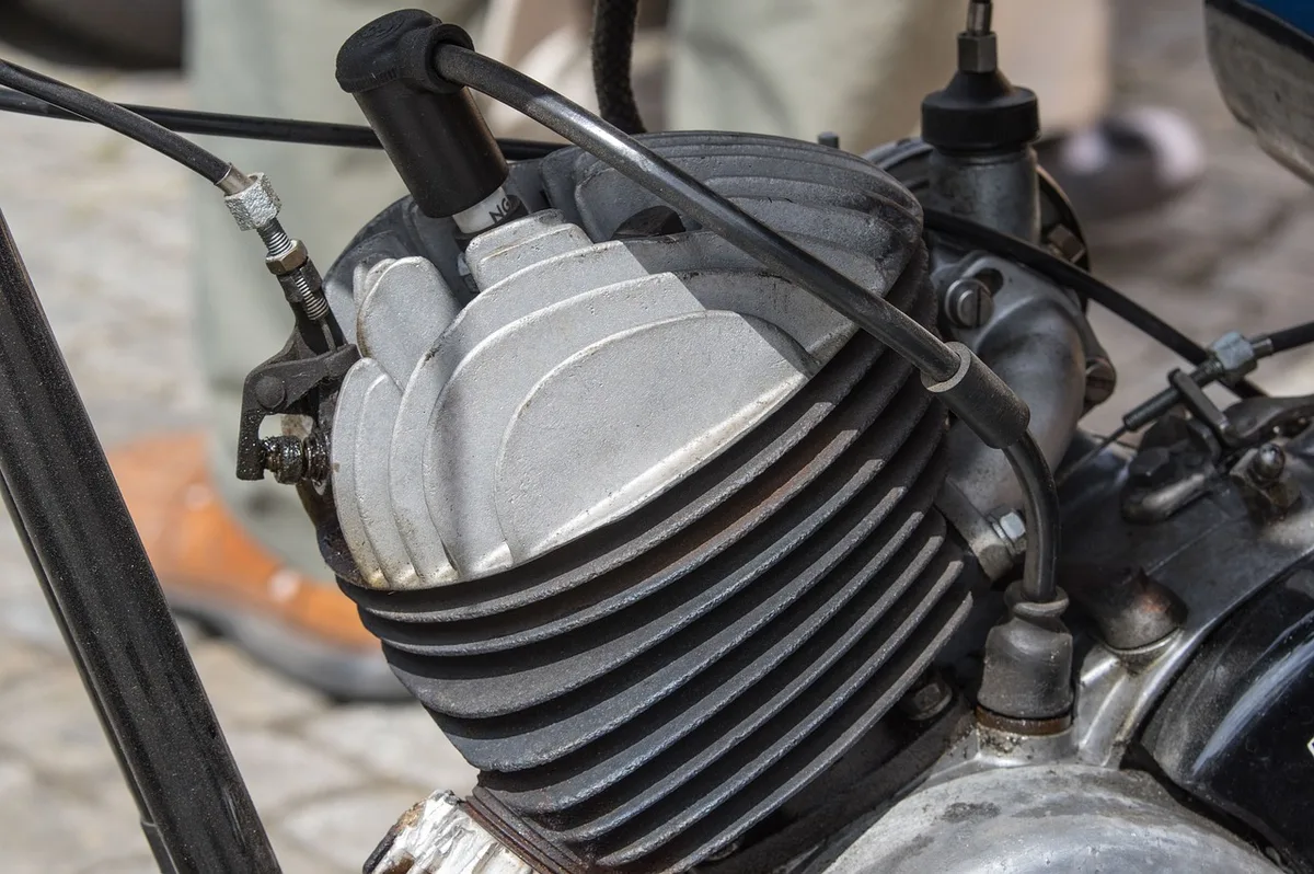 spark plug removal small engine